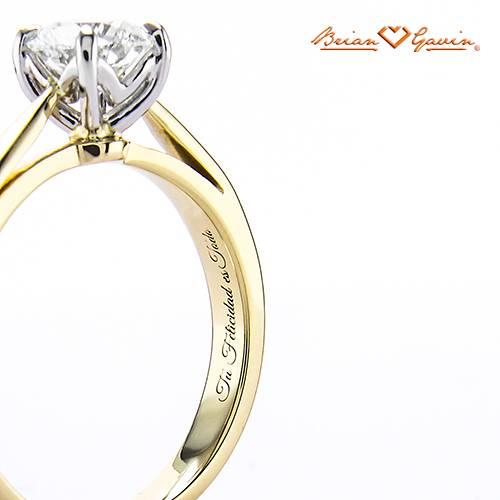 Cushion cut diamond image using Hearts & Arrows viewer