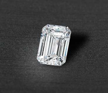 emerald cut diamond from ritani